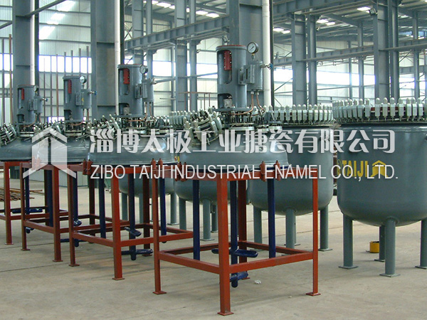 搪玻璃反應(yīng)釜為什么會(huì)出現(xiàn)轉(zhuǎn)速低的情況呢？