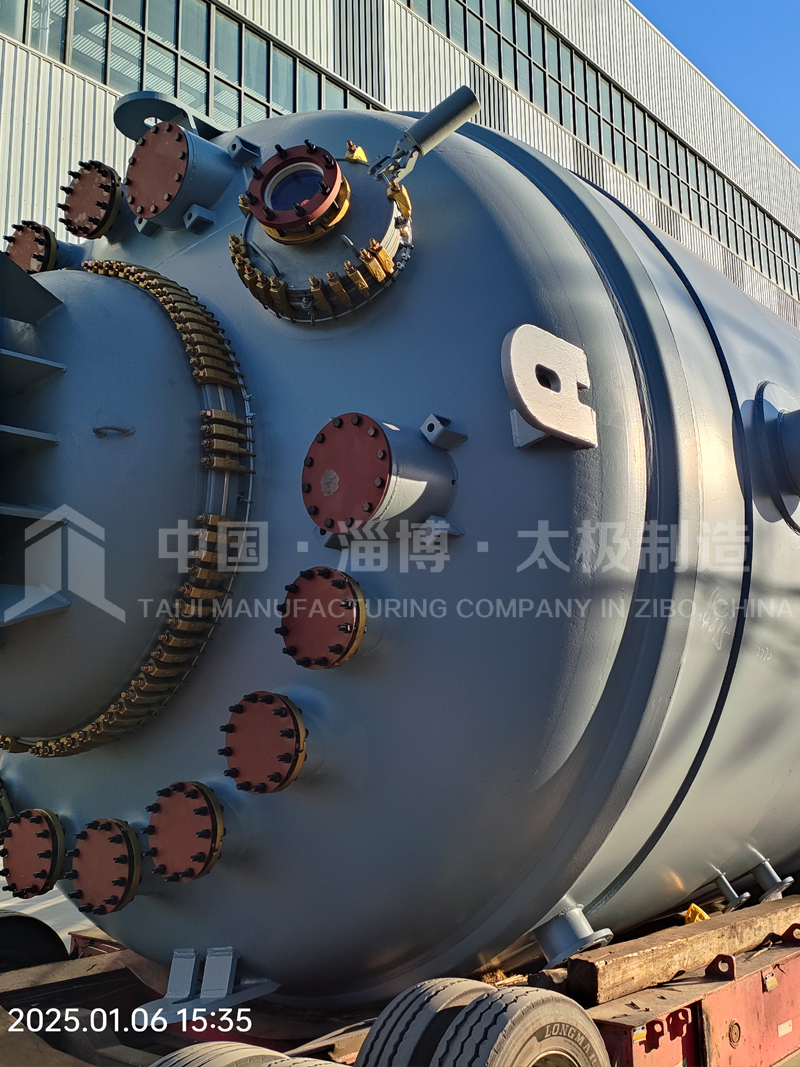 8 萬升閉式反應釜發車！太極制造刷新大型設備交付紀錄